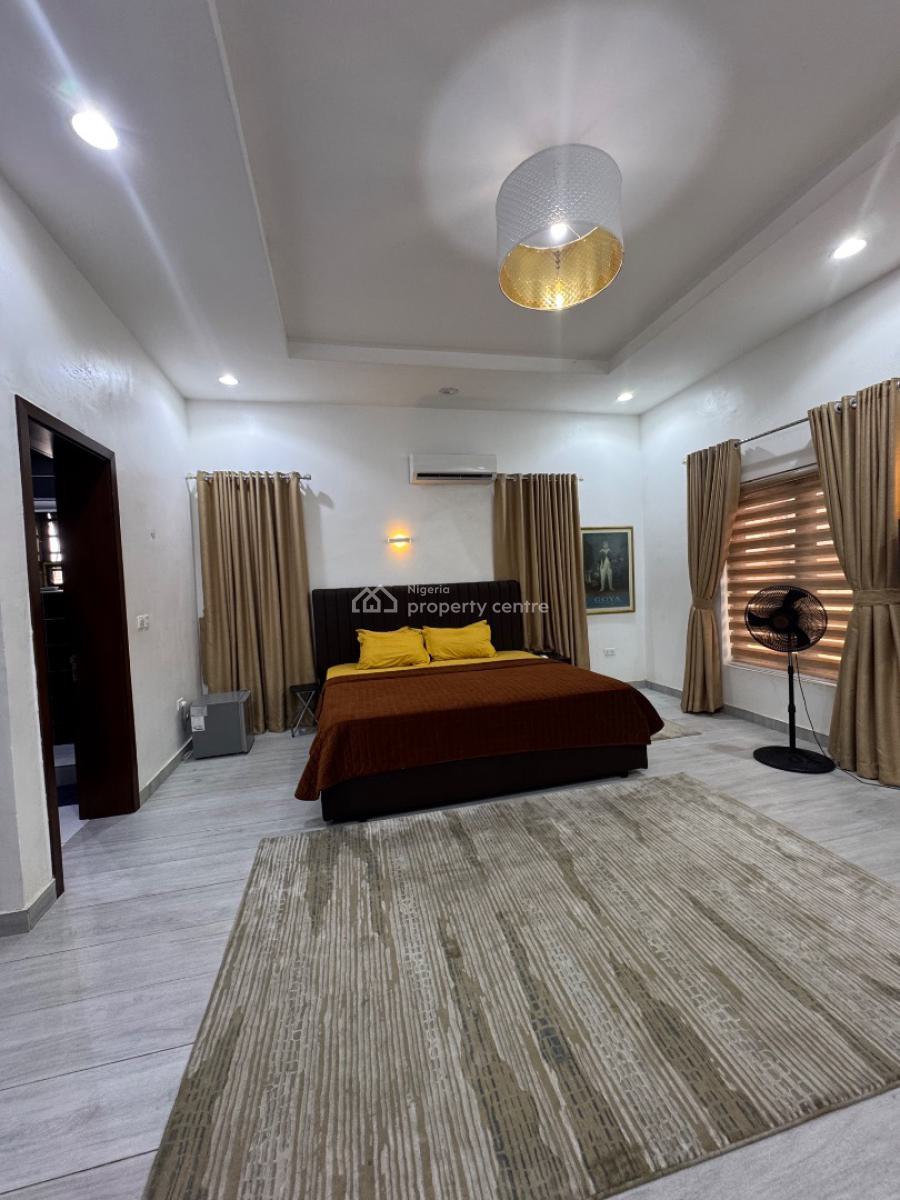 Self Compound 2bed in Ikoyi, Osborne Phase 1, Osborne, Ikoyi, Lagos, Detached Duplex Short Let