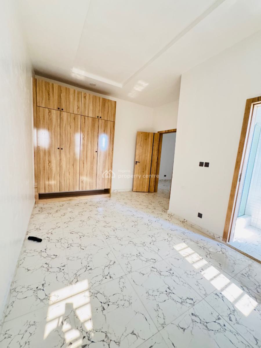 Brand New Spacious 4bedrms Terraced Duplex Available 5.5m, Mobile Road  Ilaje, Lekki, Lagos, Terraced Duplex for Rent