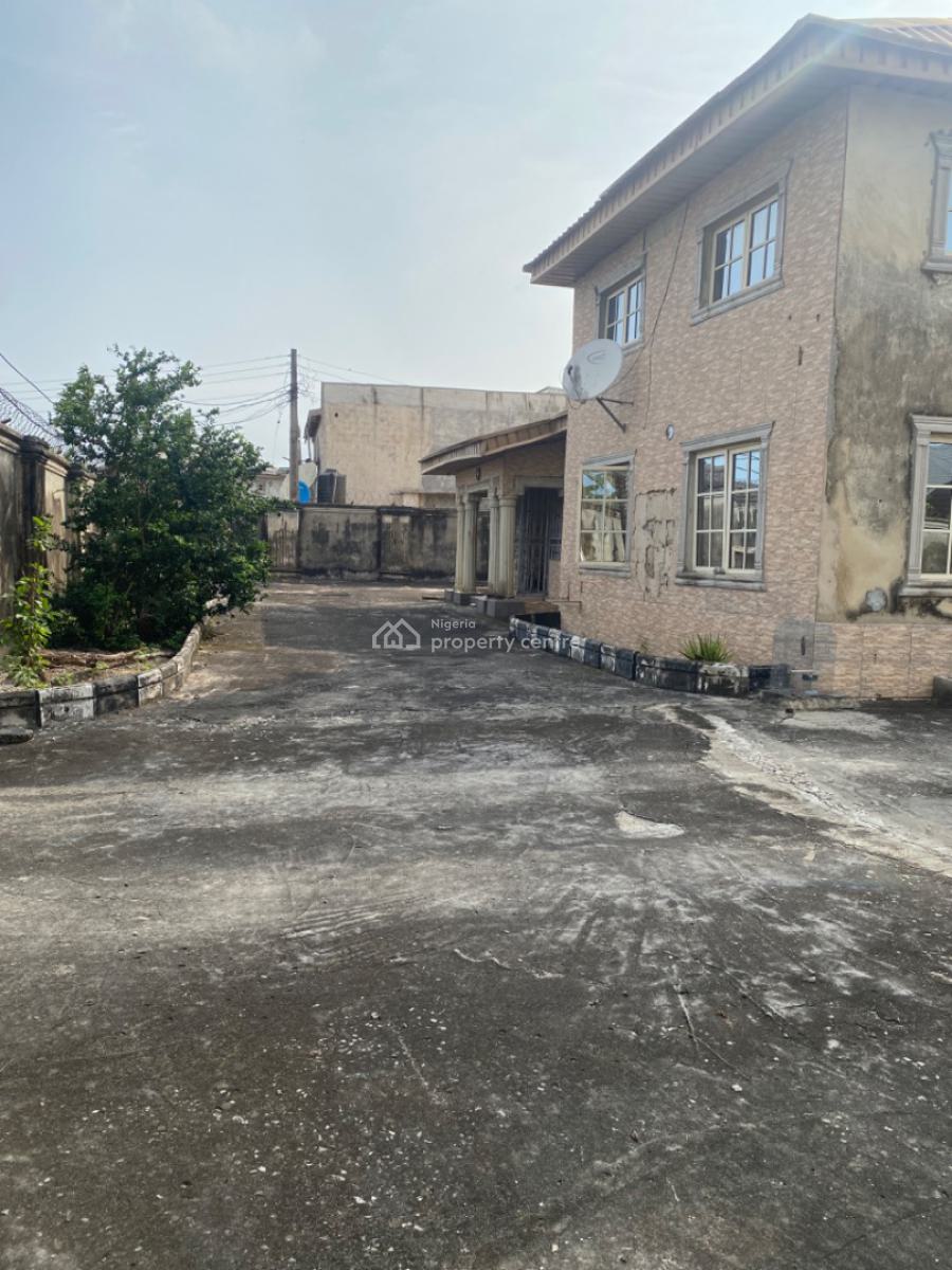 6 Bedroom Duplex with a Shop, Babadisa, Ibeju Lekki, Lagos, Detached Duplex for Sale