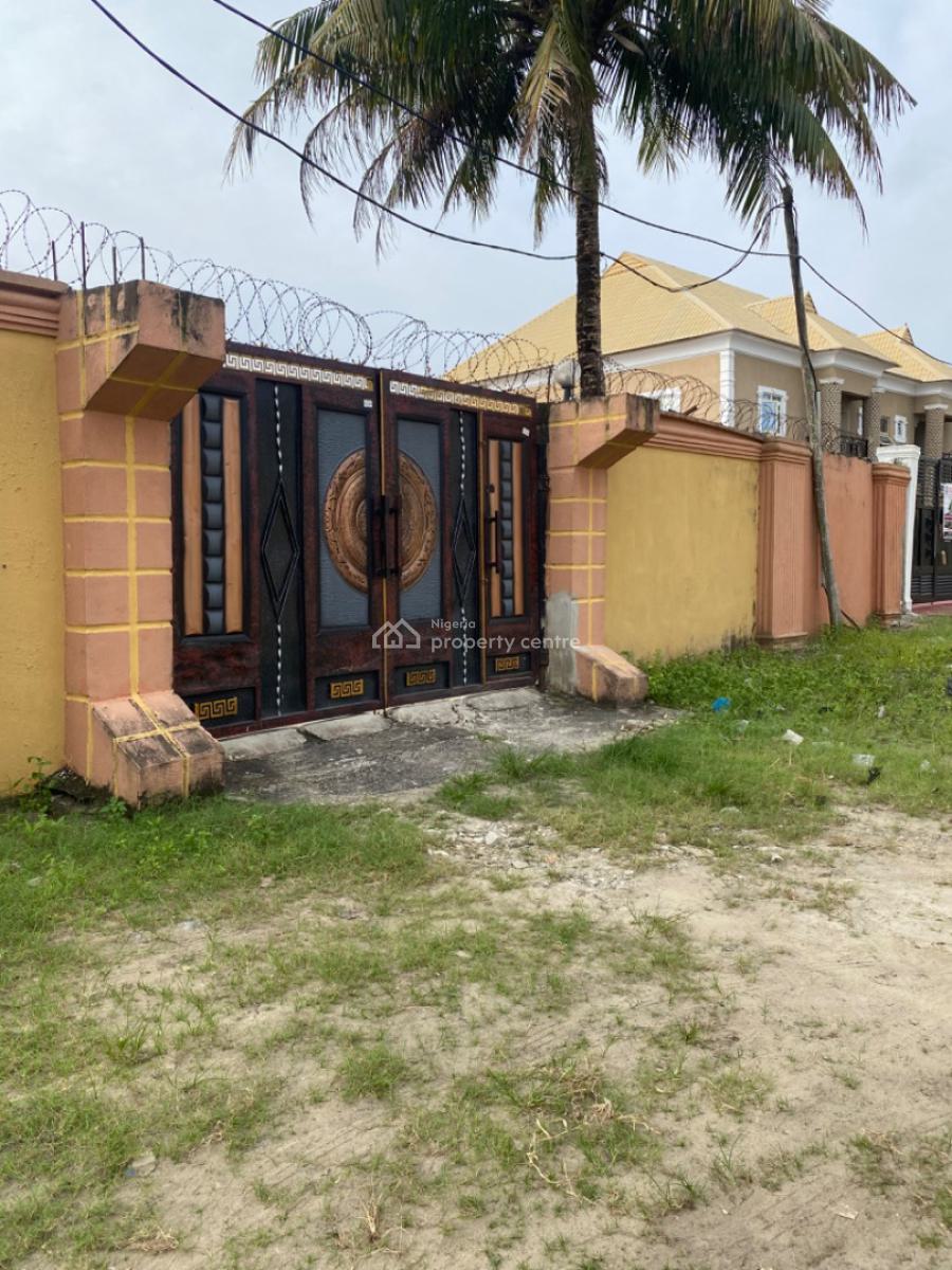 6 Bedroom Duplex with a Shop, Babadisa, Ibeju Lekki, Lagos, Detached Duplex for Sale
