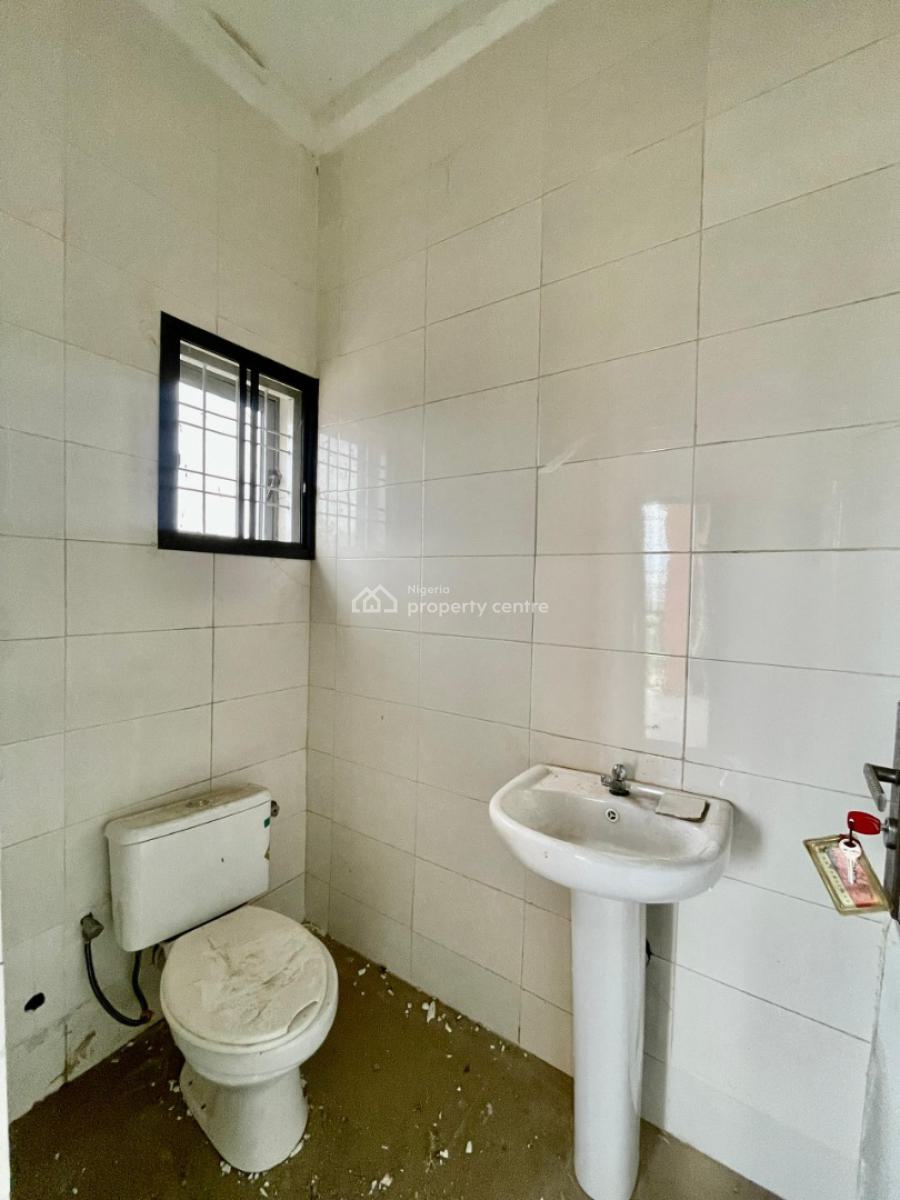 Well Finished 2 Bedroom Flat, Jahi Tarred Road, Jahi, Abuja, Flat / Apartment for Rent