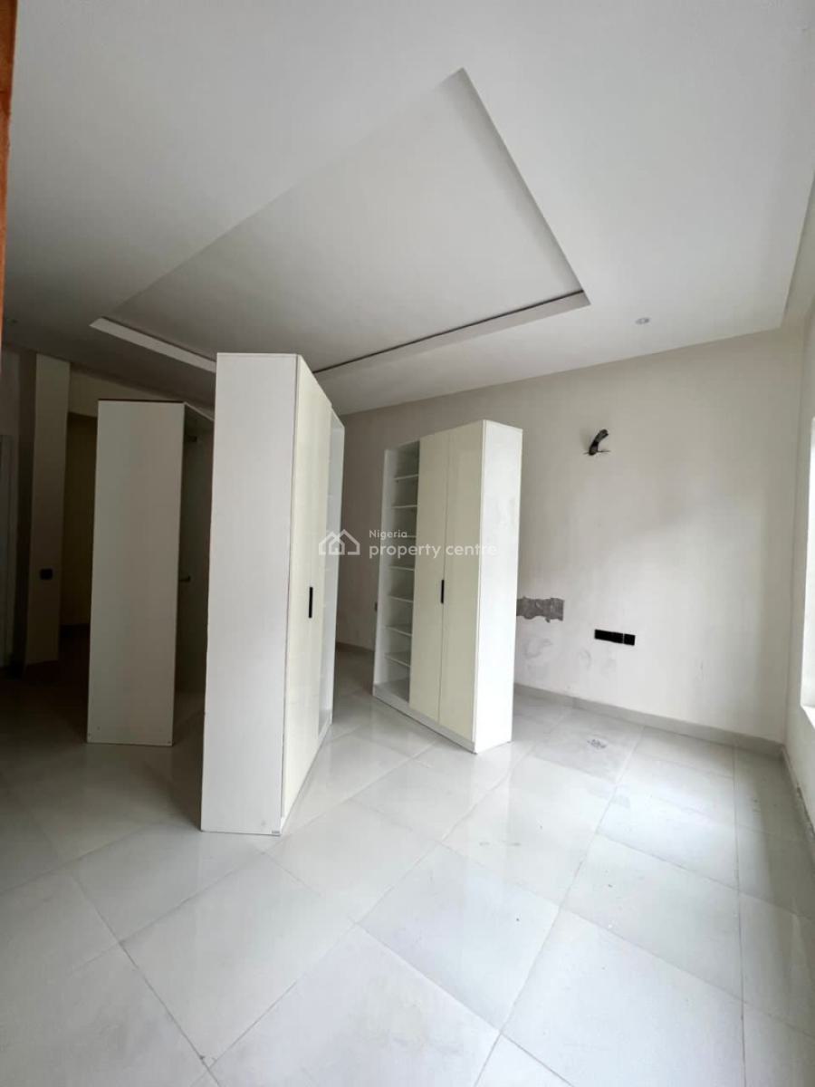 4 Bedroom Terrace Duplex  Available with Swimming Pool and Gym, Lekki Phase 1, Lekki, Lagos, Terraced Duplex for Sale