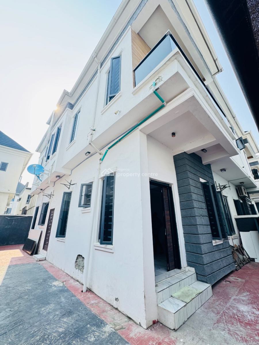 Spacious Single Room Available in Shared Apartment 1.8m, Orchid Road, Lekki, Lagos, Self Contain (single Rooms) for Rent
