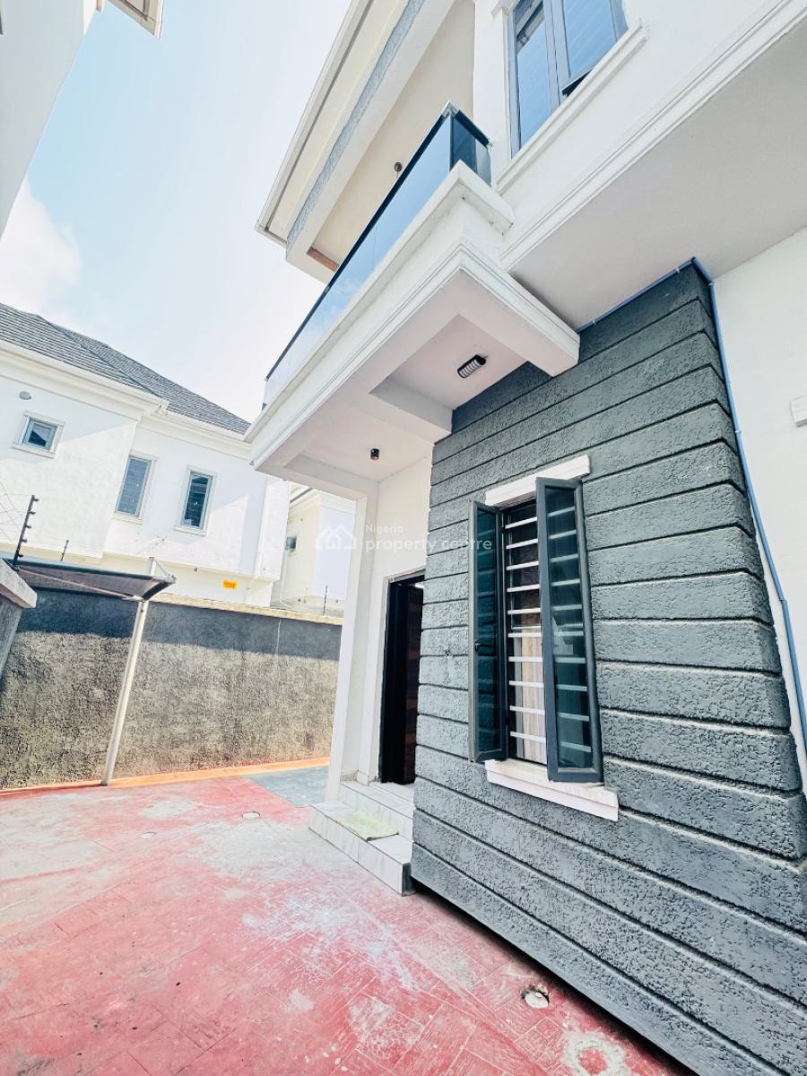 Spacious Masters Bedroom in a Shared Apartment Available 3m, Orchid Road, Lekki, Lagos, Self Contain (single Rooms) for Rent