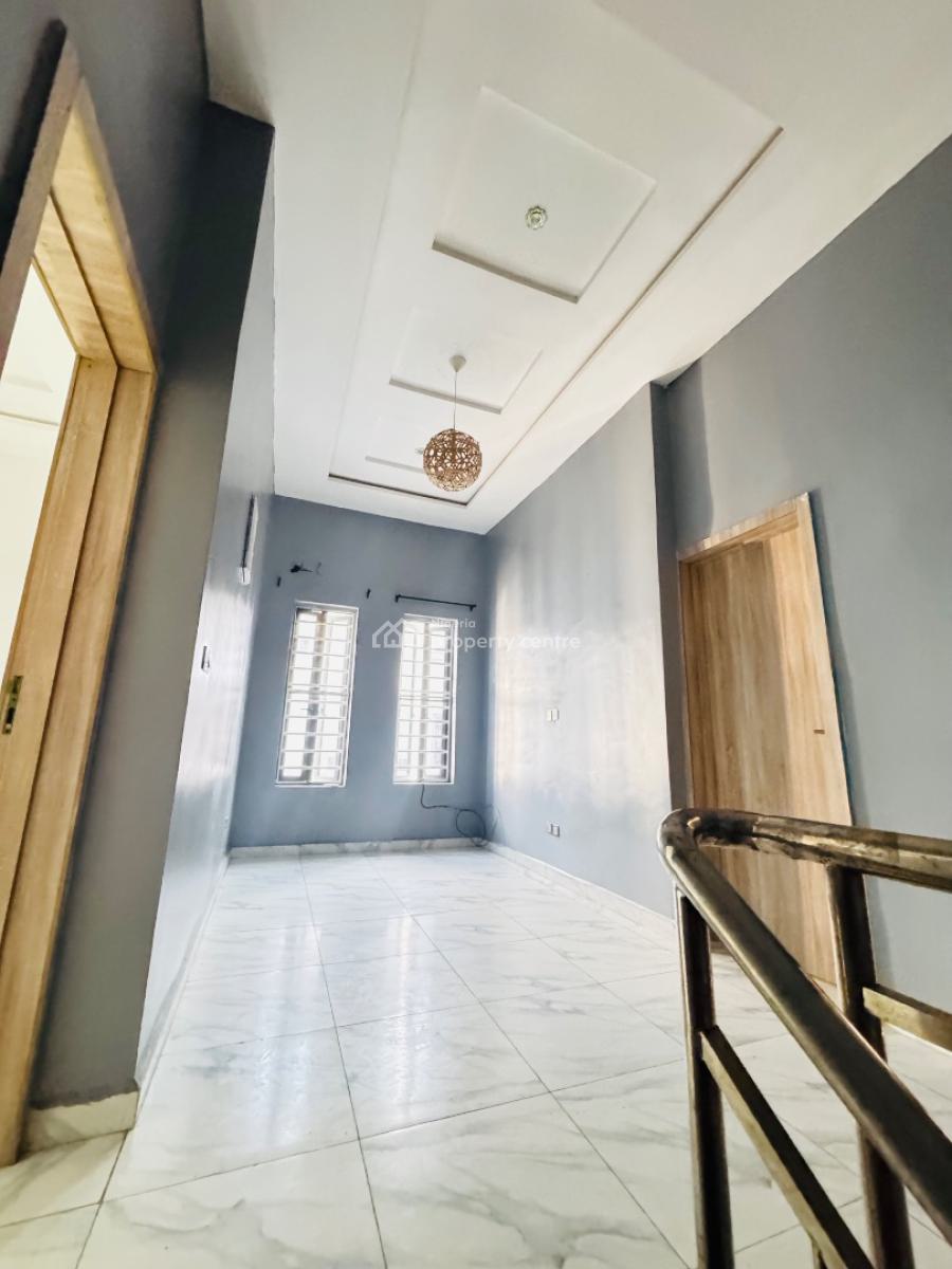 Spacious Masters Bedroom in a Shared Apartment Available 3m, Orchid Road, Lekki, Lagos, Self Contain (single Rooms) for Rent