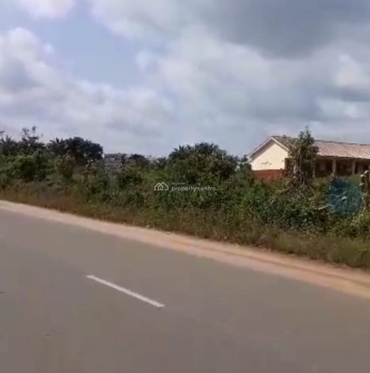 Prime 26 Acres Land with Solid Title - Fast Investment Opportunity, Iseyin Road, Ajibode, Ibadan, Oyo, Mixed-use Land for Sale