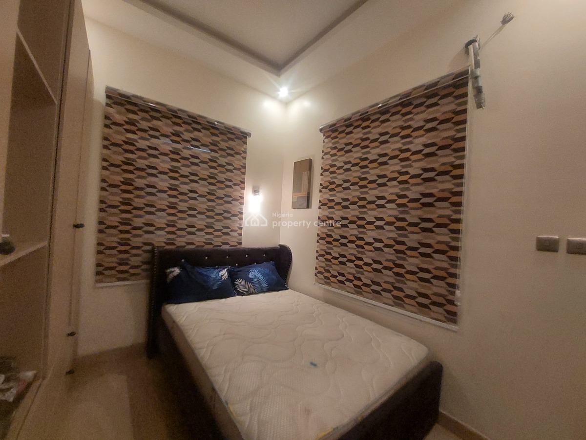 One Furnished Room Apartment, Lekki Scheme 2, Ajah, Lagos, Flat / Apartment for Rent