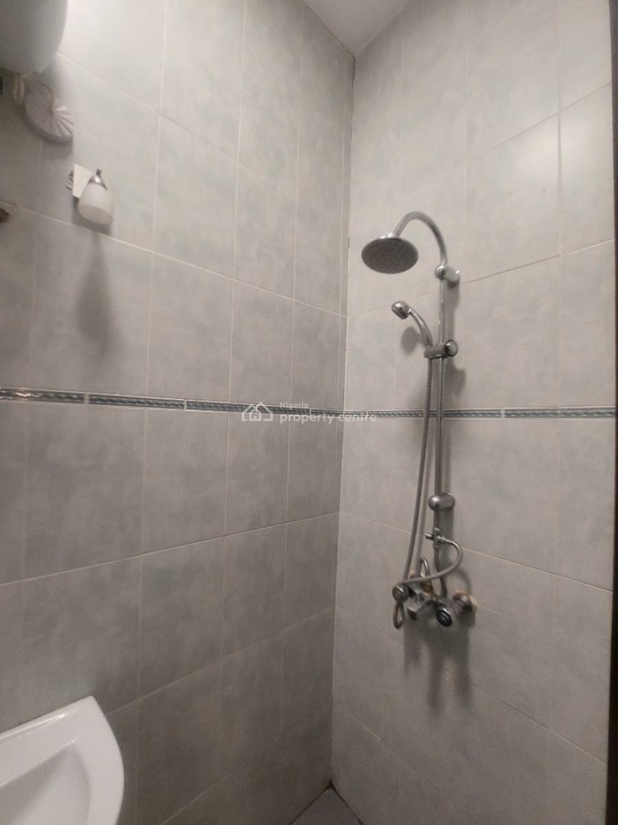 One Furnished Room Apartment, Lekki Scheme 2, Ajah, Lagos, Flat / Apartment for Rent