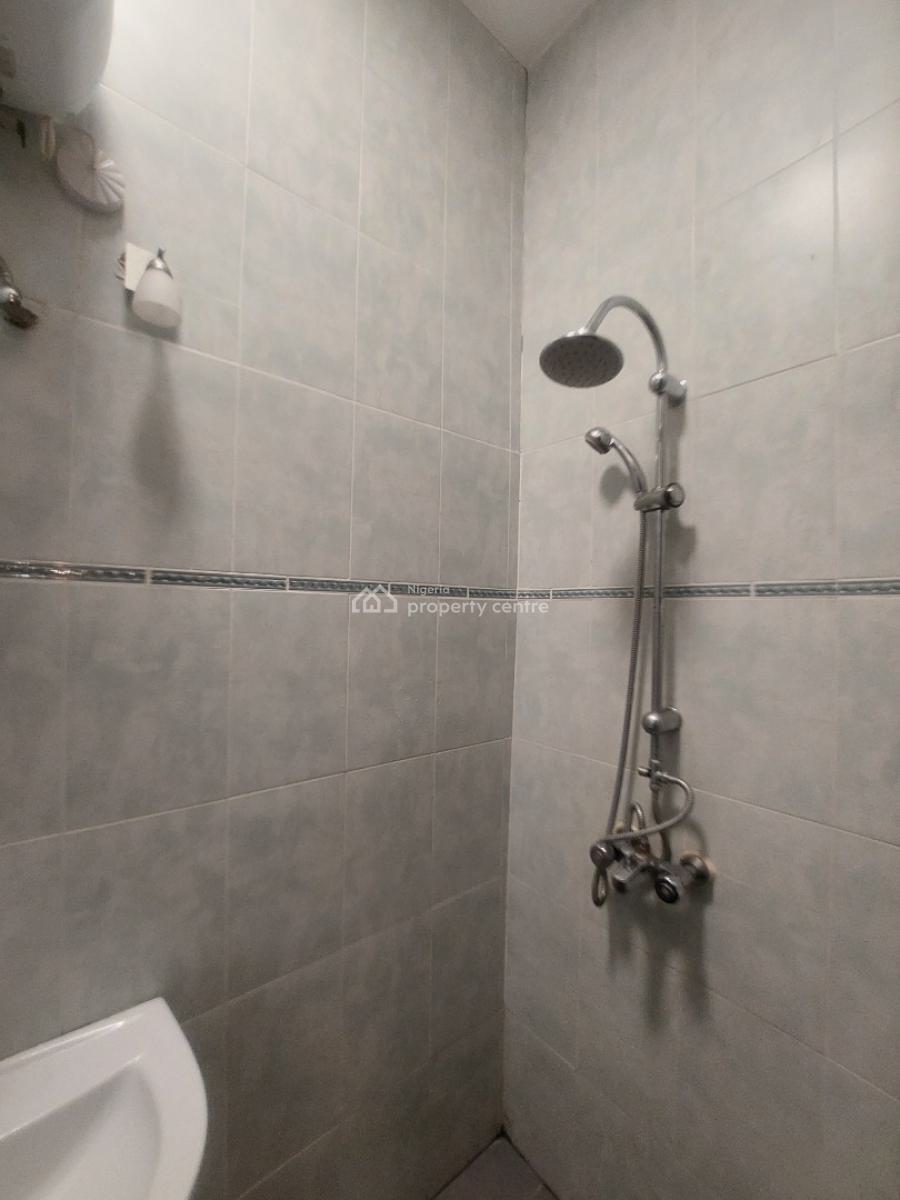 One Furnished Room Apartment, Lekki Scheme 2, Ajah, Lagos, Flat / Apartment for Rent