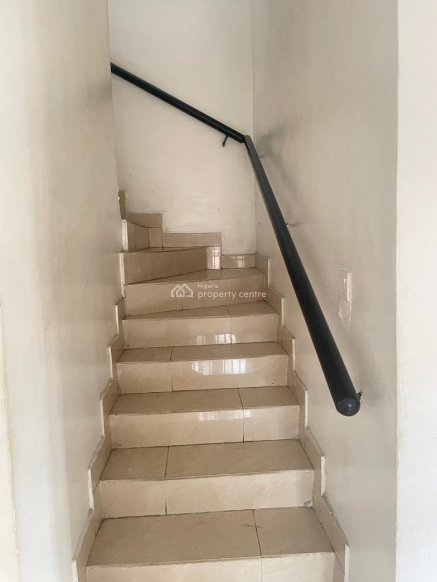 3 Bedroom Terrace Duplex, Gra Phase 2, Magodo, Lagos, Terraced Duplex for Rent