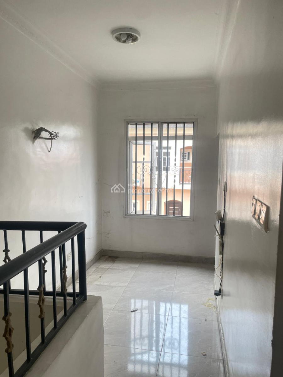 3 Bedroom Terrace Duplex, Gra Phase 2, Magodo, Lagos, Terraced Duplex for Rent