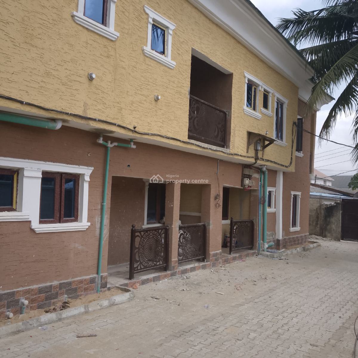 a Newly Renovated 2 Bedroom Flat, Upstairs and Downstairs, Westwood Estate, Ado, Ajah, Lagos, Flat / Apartment for Rent