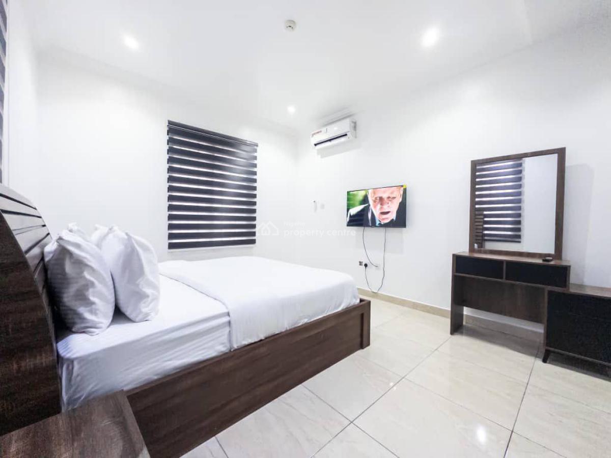 Luxury Fully Furnished 2 Bedroom Apartment, Lekki Phase 1, Lekki, Lagos, Flat / Apartment for Rent