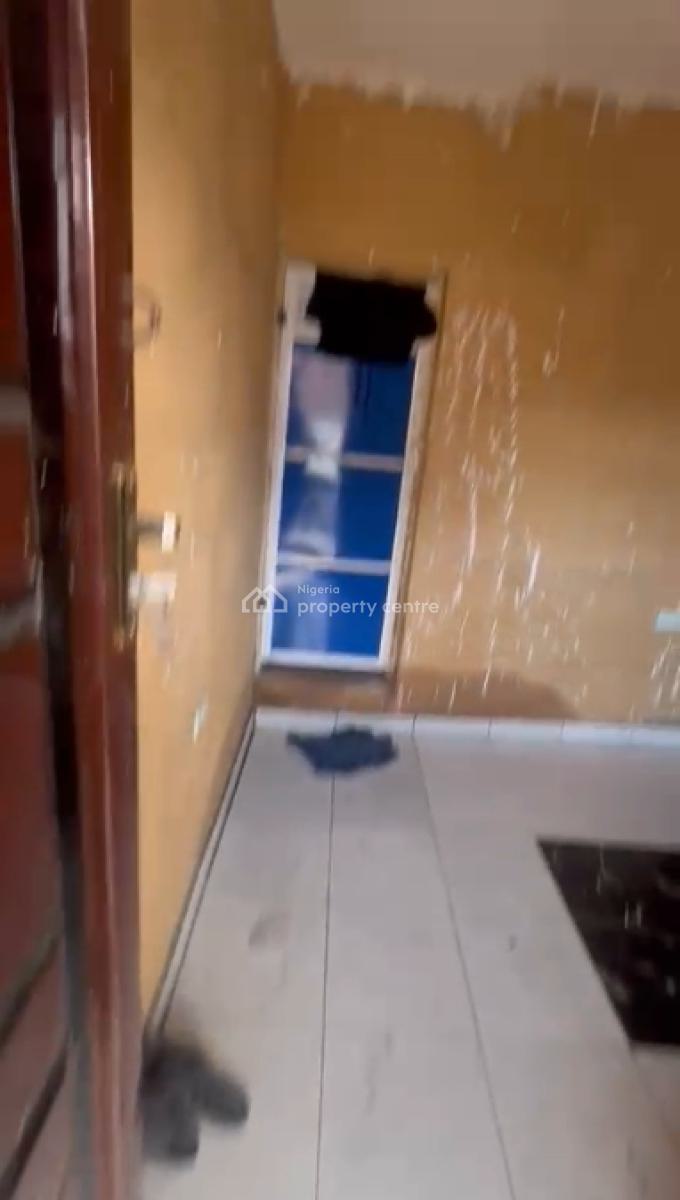 Specious Room Self-contain, Ilaje Road, Bariga, Shomolu, Lagos, Self Contain (single Rooms) for Rent