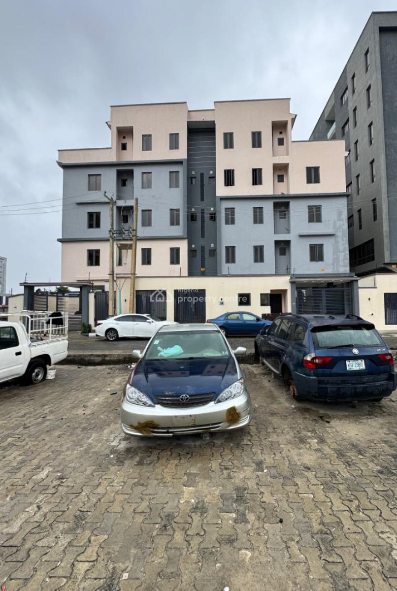 Newly Built Spacious 2 Bedrooms Blocks of Flats, Lekki Phase 1, Lekki, Lagos, Flat / Apartment for Rent