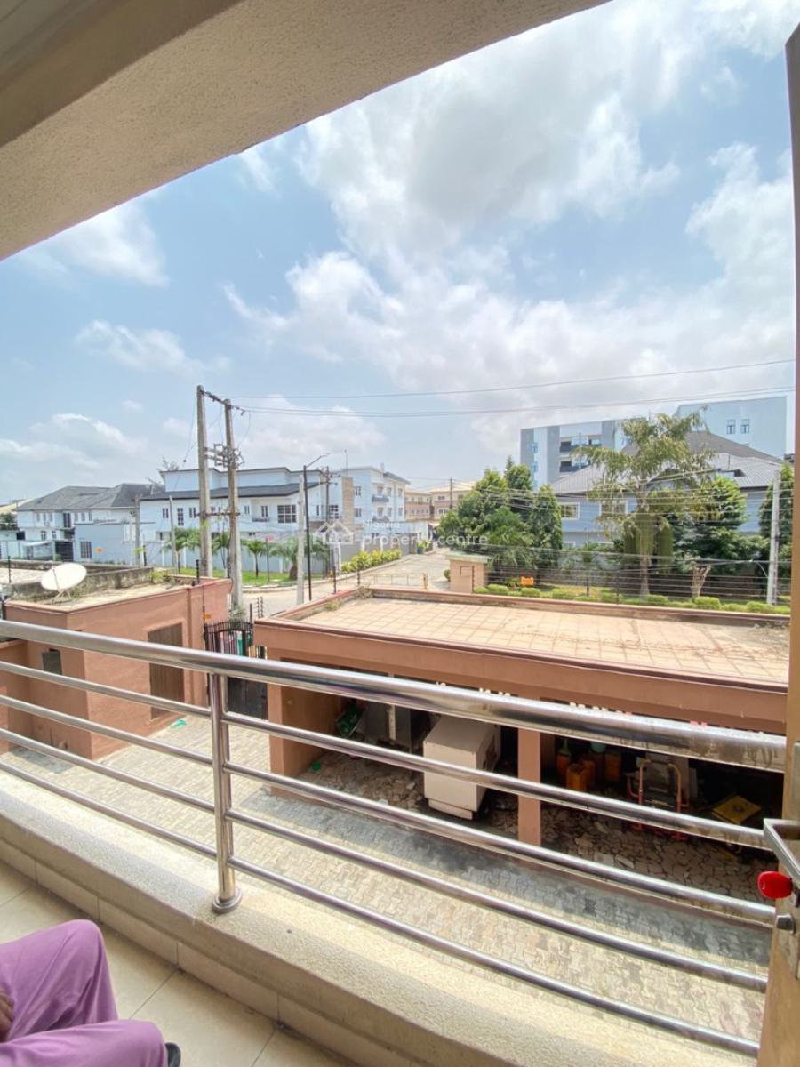 Lovely 2 & 3 Bedroom Apartment with Bq, Lekki Phase 1, Lekki, Lagos, Flat / Apartment for Rent