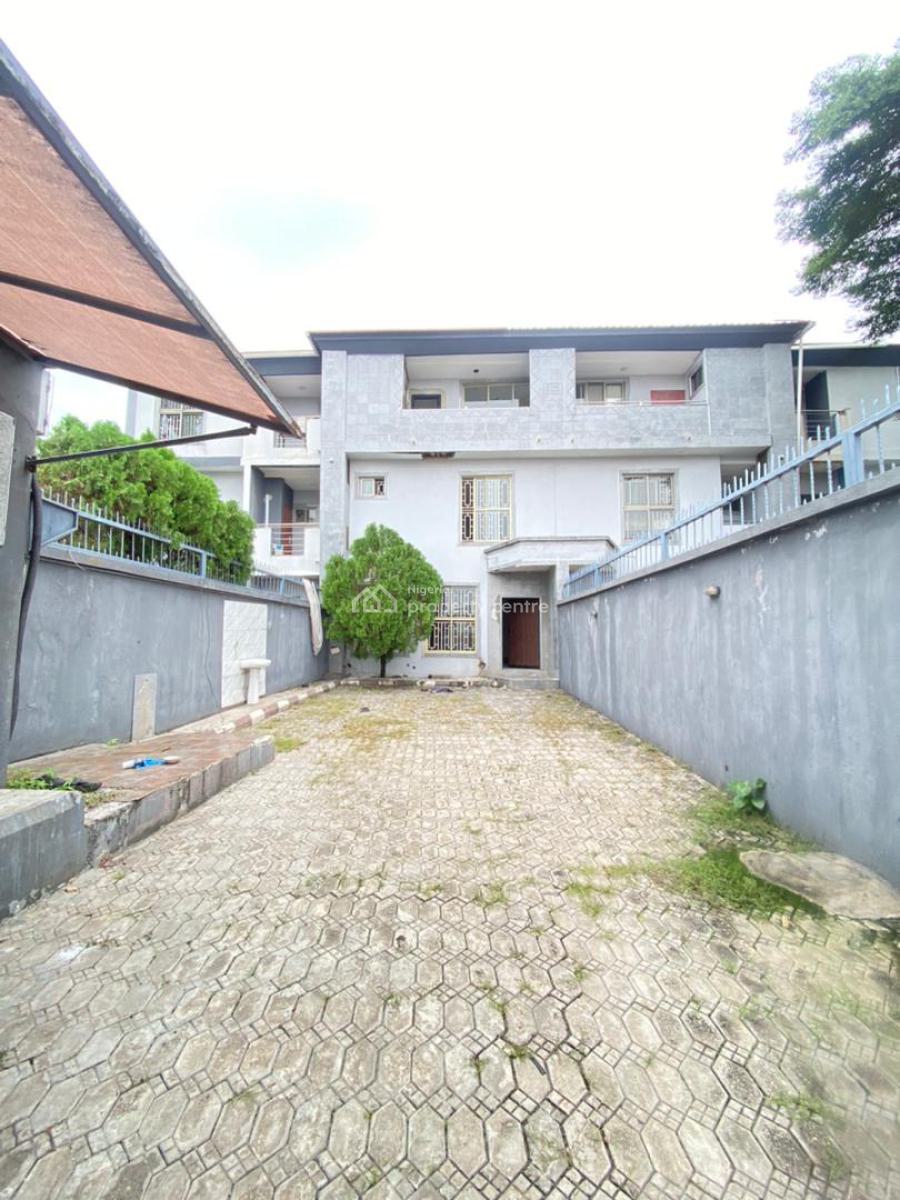 Nice 5 Bedroom Terrace Duplex, Lekki Phase 1, Lekki, Lagos, Terraced Duplex for Rent