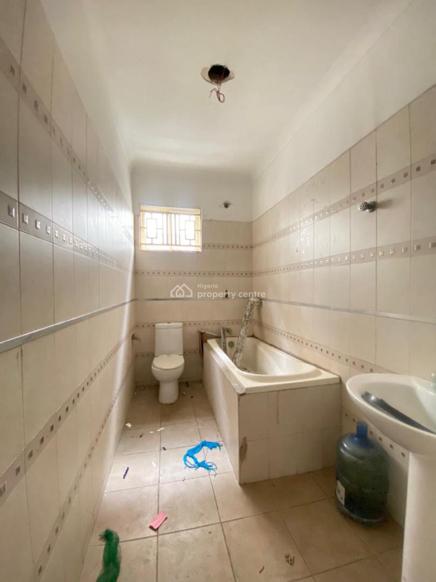 Nice 5 Bedroom Terrace Duplex, Lekki Phase 1, Lekki, Lagos, Terraced Duplex for Rent