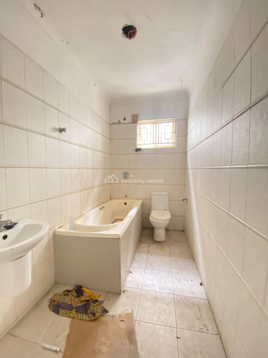 Nice 5 Bedroom Terrace Duplex, Lekki Phase 1, Lekki, Lagos, Terraced Duplex for Rent