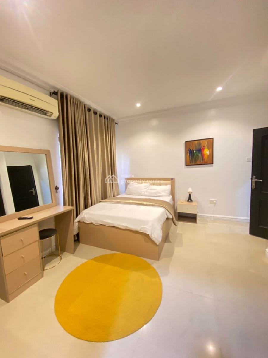 Fully Furnished 3 Bedroom Apartment with Bq, Lekki Phase 1, Lekki, Lagos, Flat / Apartment for Rent