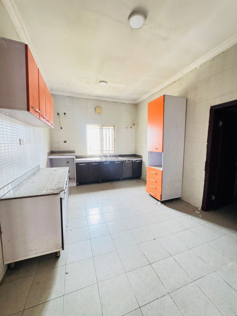 Spacious 3bedroom Flat with a Bq and a Store, Lekki Peninsula, Sangotedo, Ajah, Lagos, Flat / Apartment for Rent
