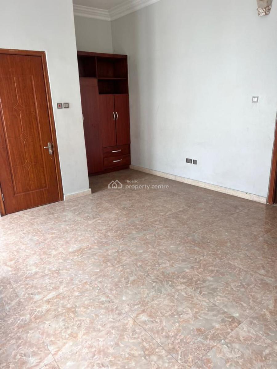 Spacious 3bedroom Flat with a Bq and a Store, Lekki Peninsula, Sangotedo, Ajah, Lagos, Flat / Apartment for Rent