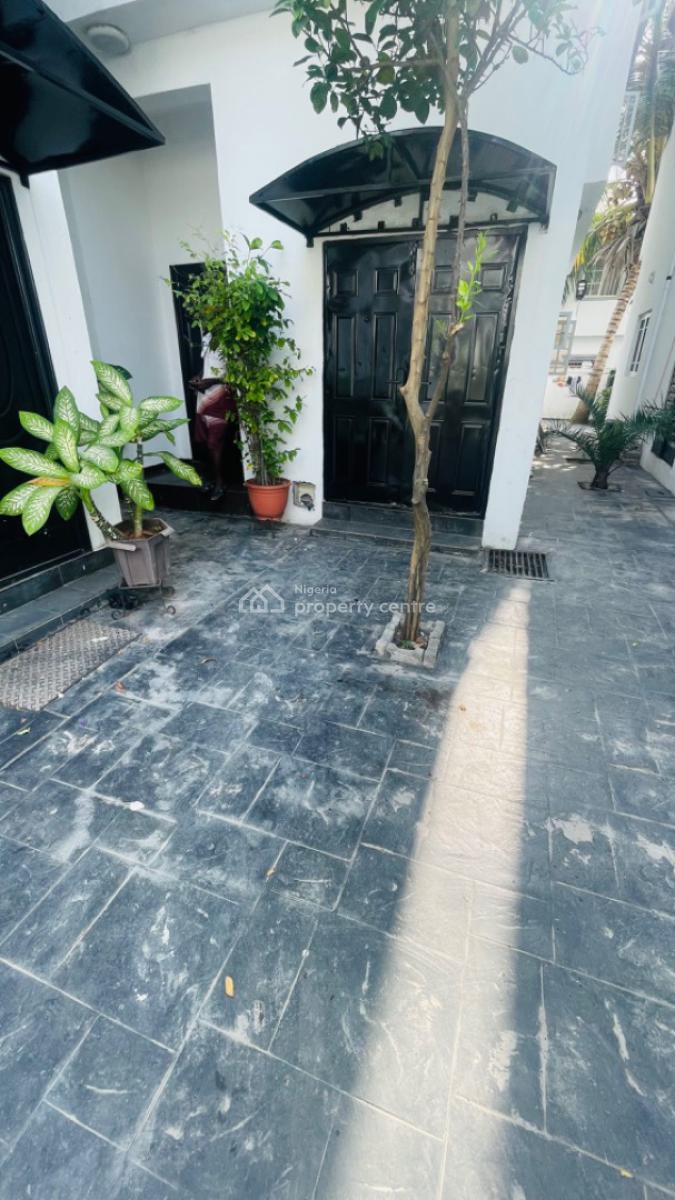 Sparkling  Luxury 2 Bedroom Apartment, Marwa, Lekki Phase 1, Lekki, Lagos, Flat / Apartment for Rent