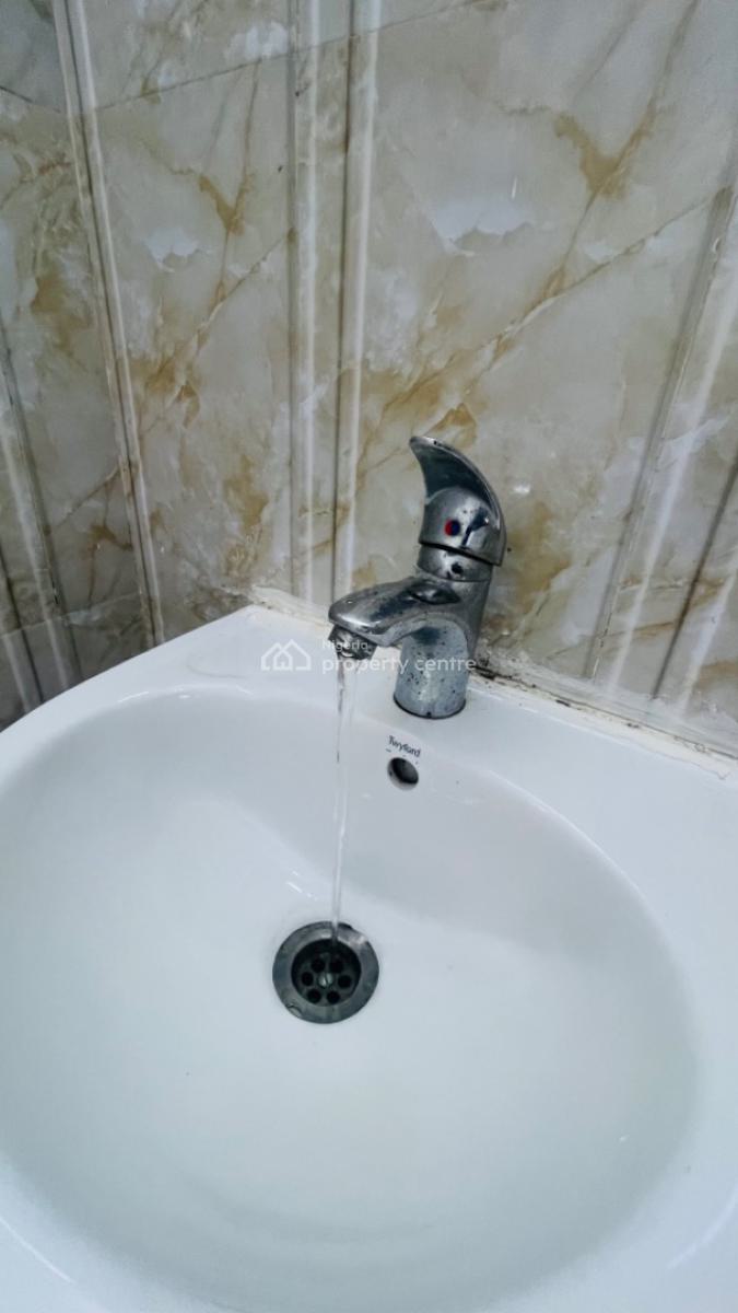 Sparkling Luxury 2 Bedroom Apartment, Marwa, Lekki Phase 1, Lekki, Lagos, Flat / Apartment for Rent