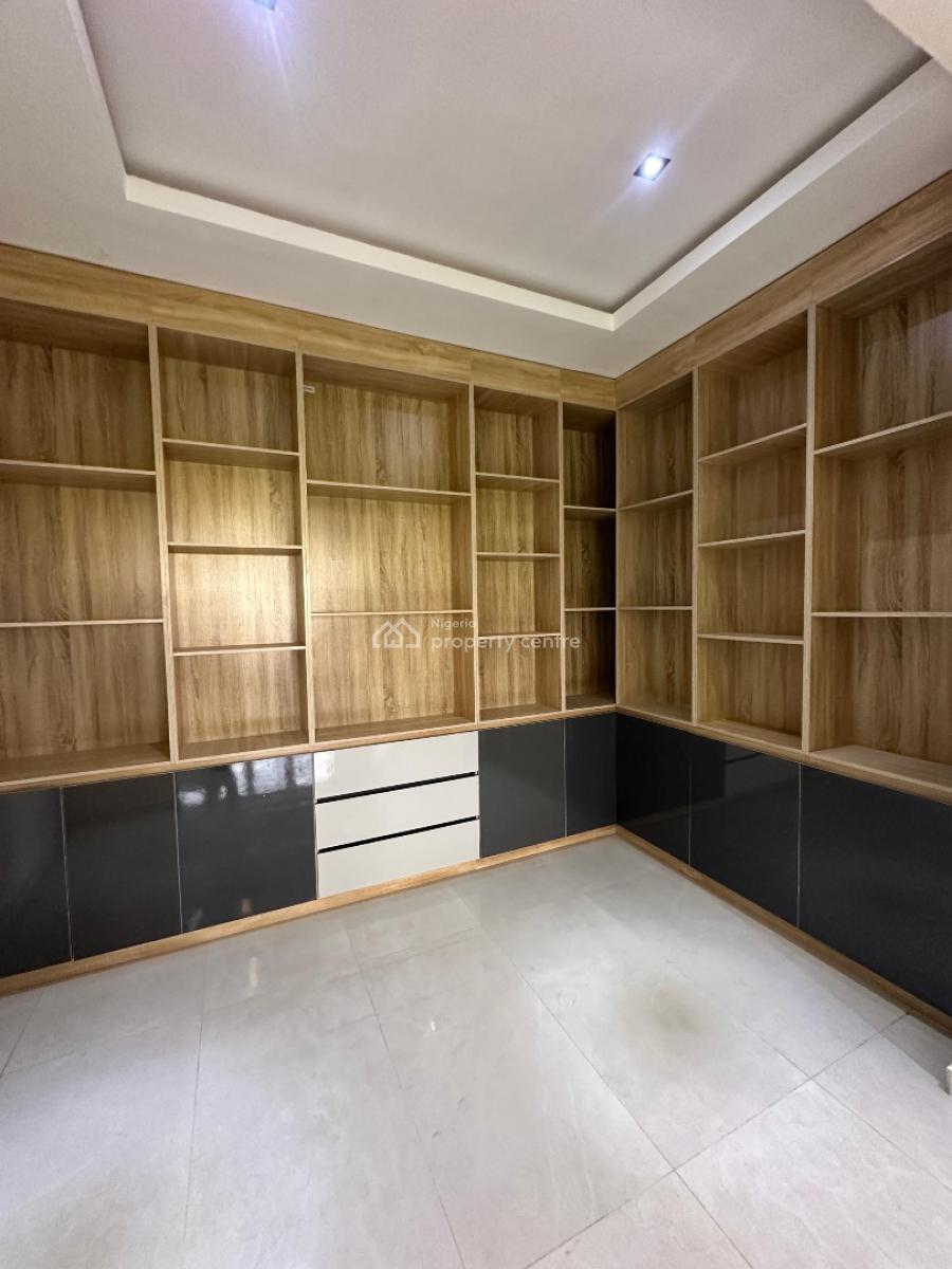 5 Bedroom Mansion, Royal Garden Estate, Ajah, Lagos, House for Sale
