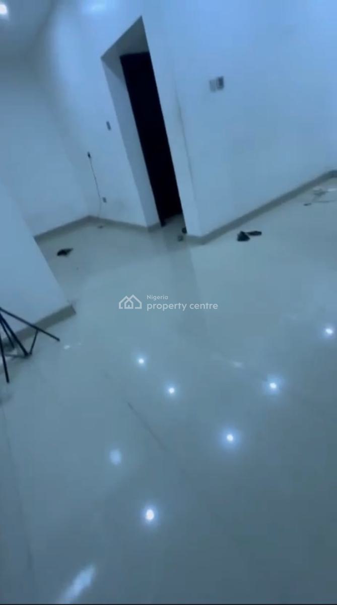 a Spacious 2 Bedroom with Balcony, Gen, Wardrobe, Cabinet, Heater, Shangisha, Magodo, Lagos, Flat / Apartment for Rent