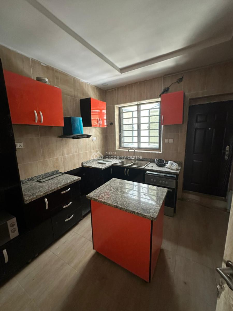 3 Bedroom Terrace +bq. Fully Serviced, Ologolo, Lekki, Lagos, Terraced Duplex for Rent