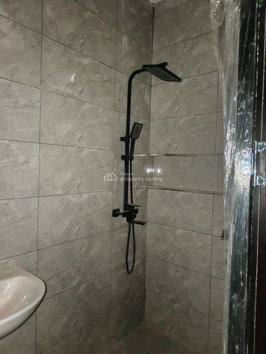 a 2 Bedroom Flat with Bq, Ologolo, Lekki, Lagos, Flat / Apartment for Sale