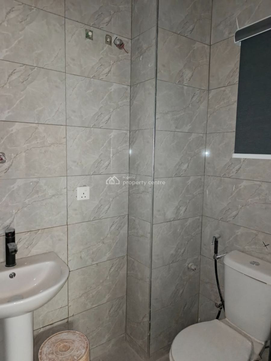 a 2 Bedroom Flat with Bq, Ologolo, Lekki, Lagos, Flat / Apartment for Sale