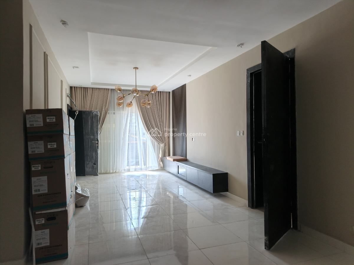 a 2 Bedroom Flat with Bq, Ologolo, Lekki, Lagos, Flat / Apartment for Sale