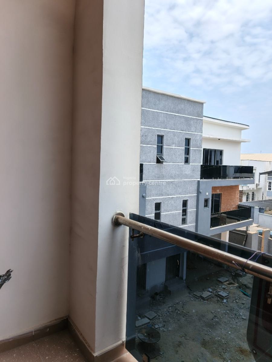 a 2 Bedroom Flat with Bq, Ologolo, Lekki, Lagos, Flat / Apartment for Sale