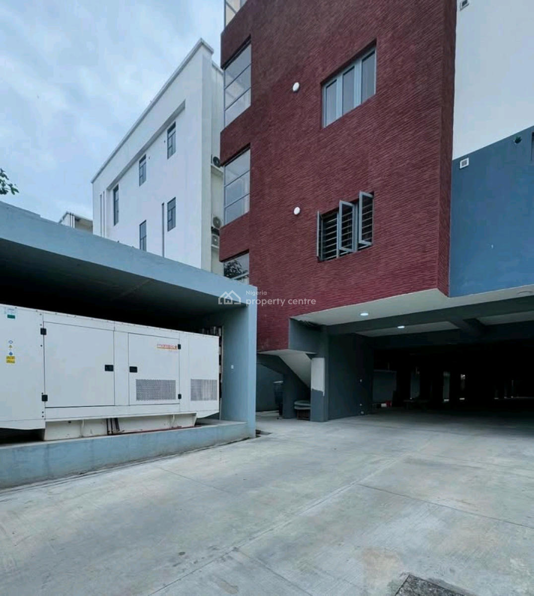 One Bedroom Apartment with a Pool & Gym  Victoria Island, Lagos.  Fe, Victoria Island (vi), Lagos, Flat / Apartment for Sale
