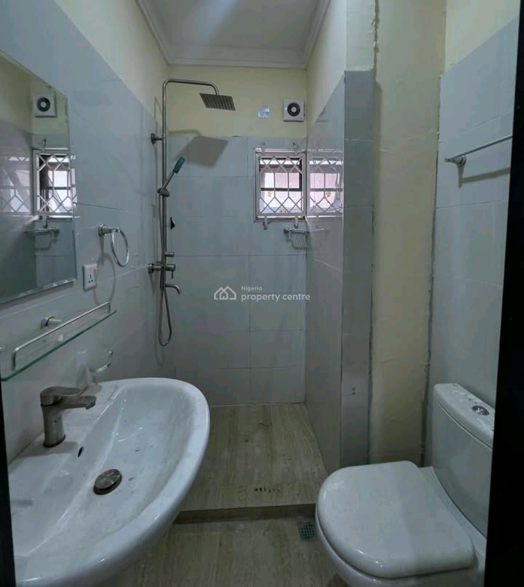 One Bedroom Apartment with a Pool & Gym  Victoria Island, Lagos.  Fe, Victoria Island (vi), Lagos, Flat / Apartment for Sale