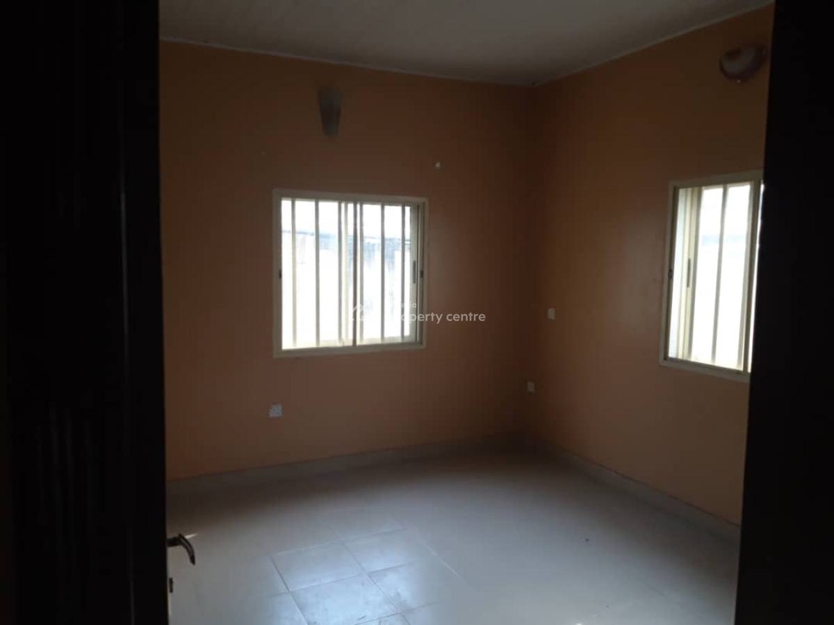 3 Bedrooms Semi Detached Bungalow, Abraham Adesanya Estate, Ajah, Lagos, Detached Duplex for Sale