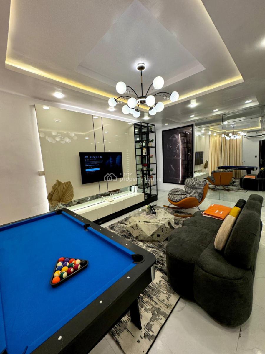 Well Maintained 2 Bedroom Apartment, Ikate, Lekki, Lagos, Flat / Apartment for Sale