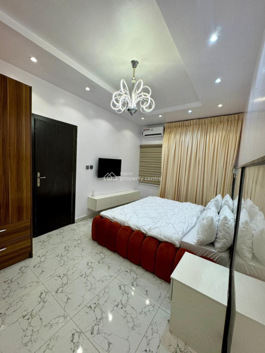 Well Maintained 2 Bedroom Apartment, Ikate, Lekki, Lagos, Flat / Apartment for Sale
