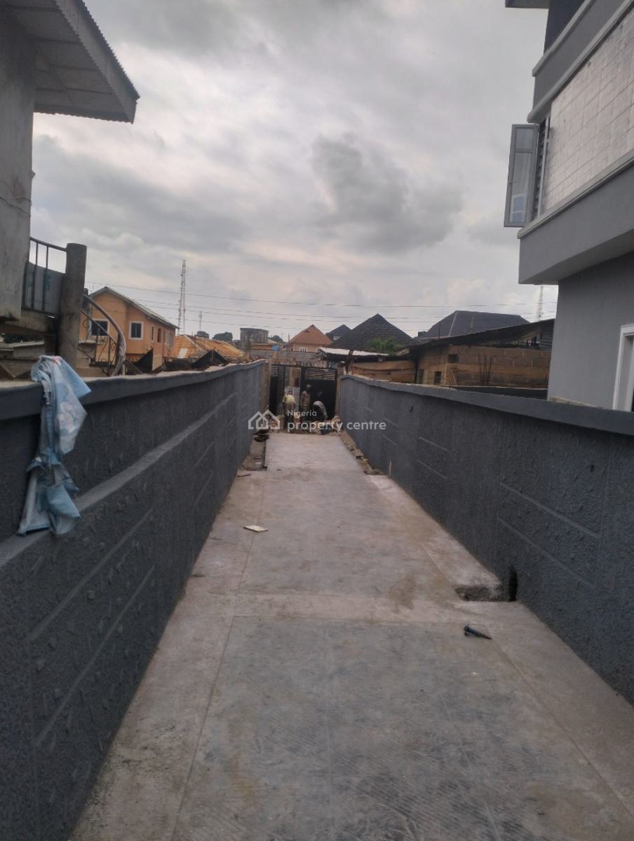 Executive 4bedroom Duplex at Idimu Ejigbo Road, Off Idimu Ejigbo Road Idimu Lagos, Idimu, Lagos, Detached Duplex for Sale