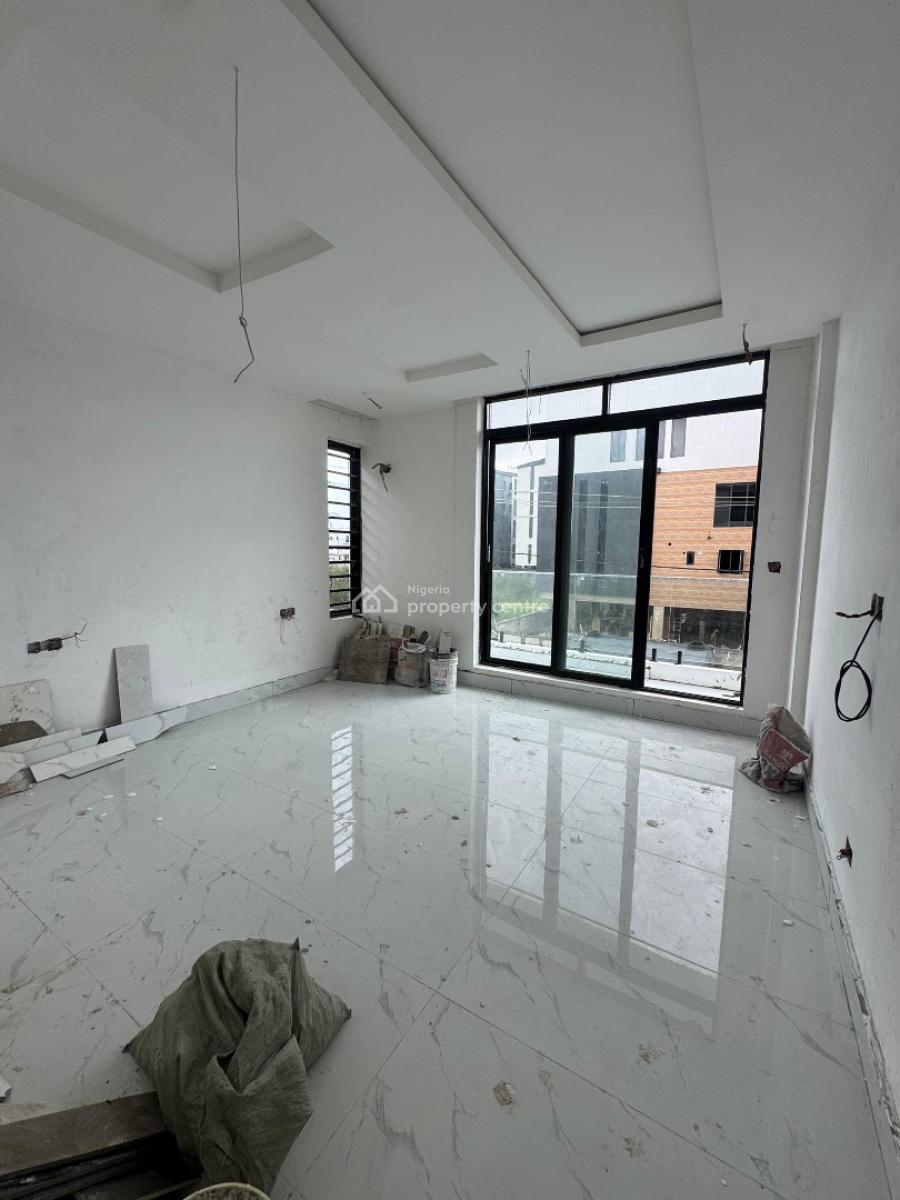 Impressive 2 Bedroom Apartment with a Pool,gym, Elevator, Lekki Phase 1, Lekki, Lagos, Flat / Apartment for Sale