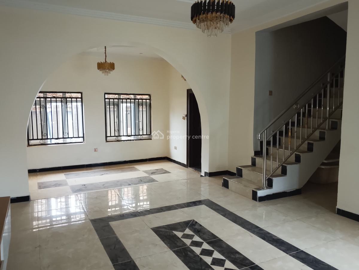 4 Bedrooms Terraced Duplex with a Bq, By Area 1, Durumi, Abuja, House for Sale