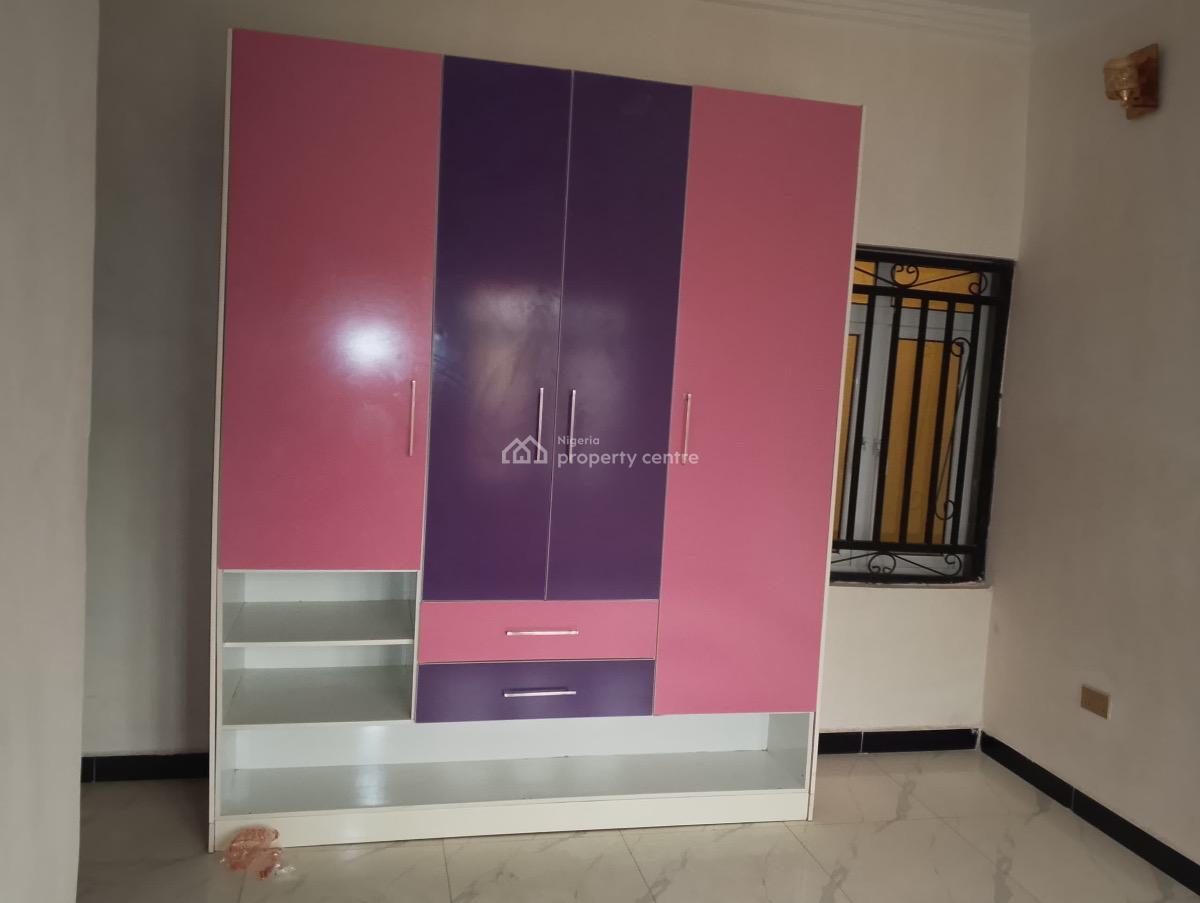 4 Bedrooms Terraced Duplex with a Bq, By Area 1, Durumi, Abuja, House for Sale