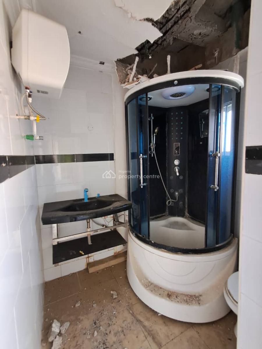 2 Bedroom Flat, New Road Alfa Beach, Lekki Phase 1, Lekki, Lagos, Flat / Apartment for Rent