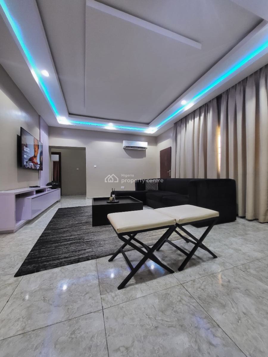 Luxury Smart 3 Bedroom Furnished and Service Apartment, By Old Cbn, Garki, Abuja, Flat / Apartment Short Let