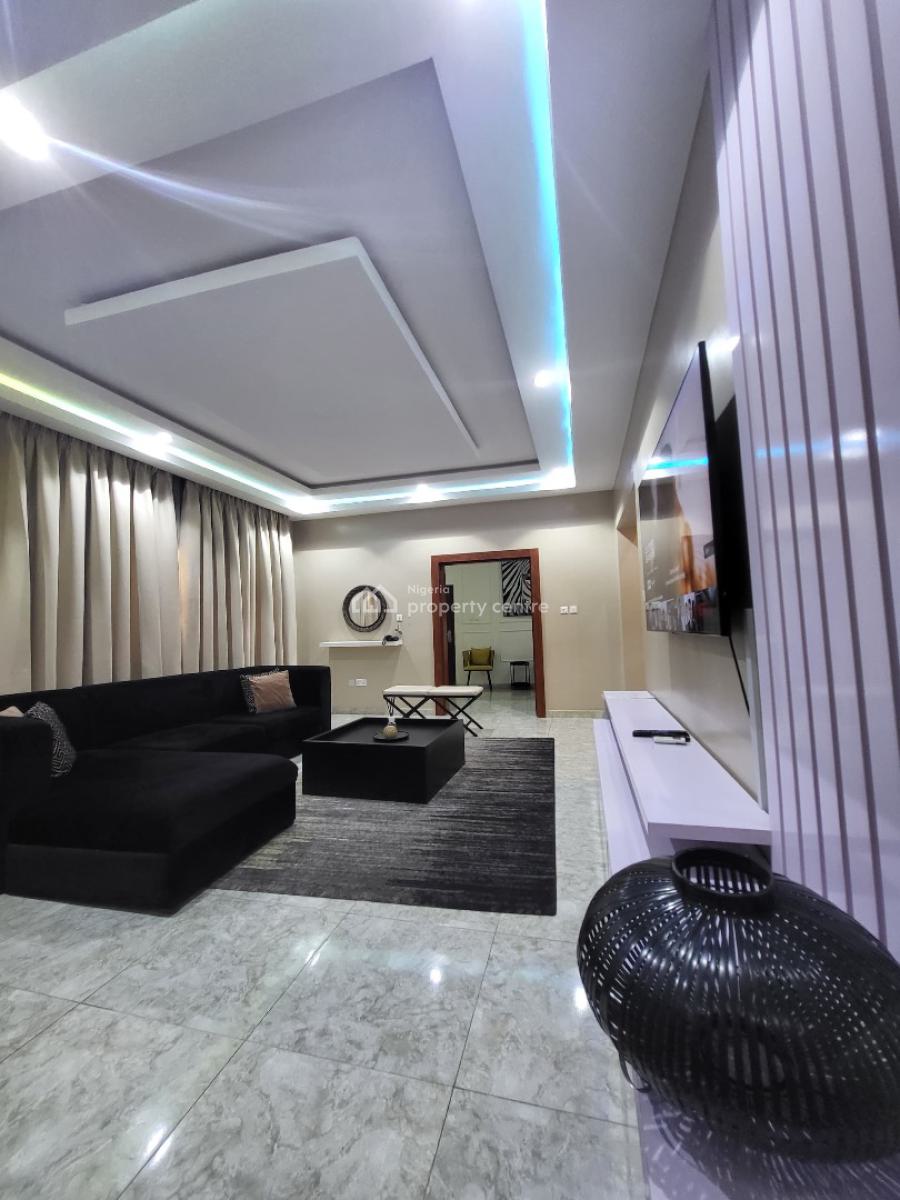 Luxury Smart 3 Bedroom Furnished and Service Apartment, By Old Cbn, Garki, Abuja, Flat / Apartment Short Let