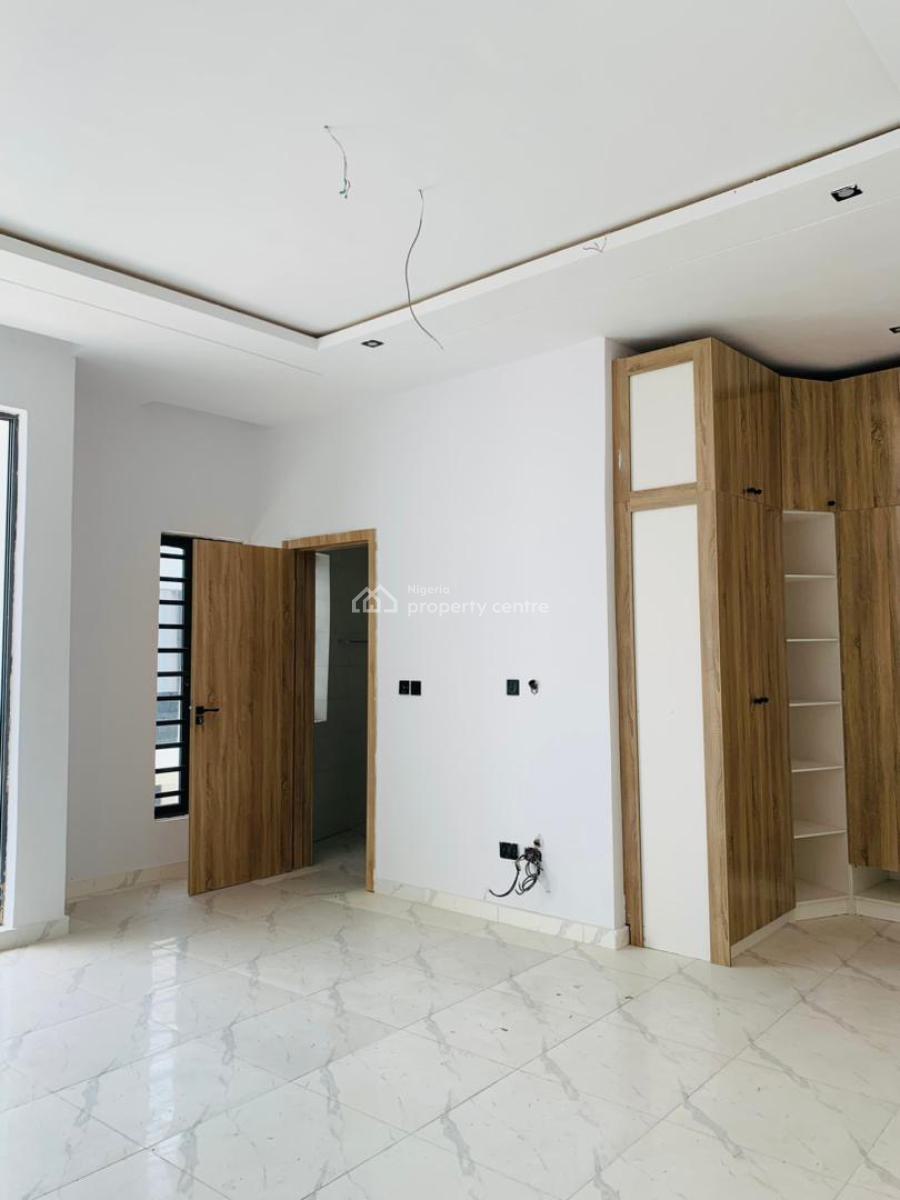 Luxury Brand 4 Bedroom Terrace Duplex, Located Inside an Estate,good Road,clean Water, Vgc, Lekki, Lagos, Terraced Duplex for Rent