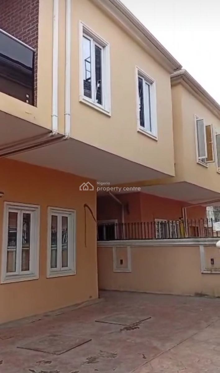 5 Bedroom Fully Detached Duplex. Spacious Sitting Room and Master Be*, Ajao Estate Ikeja Airport, Ikeja, Lagos, Detached Duplex for Sale