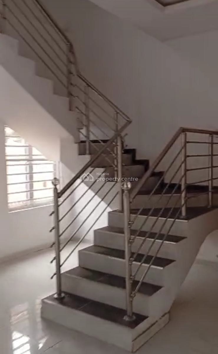 5 Bedroom Fully Detached Duplex. Spacious Sitting Room and Master Be*, Ajao Estate Ikeja Airport, Ikeja, Lagos, Detached Duplex for Sale
